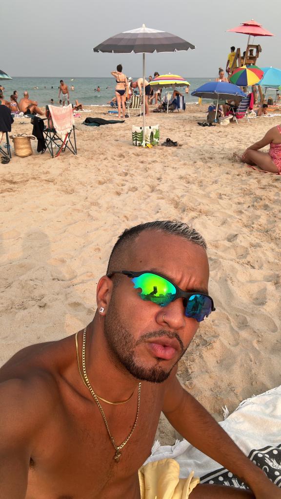 674039088: Chico busca chica en Madrid