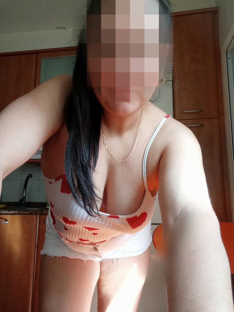 622357430: Chica busca chico en Navarra