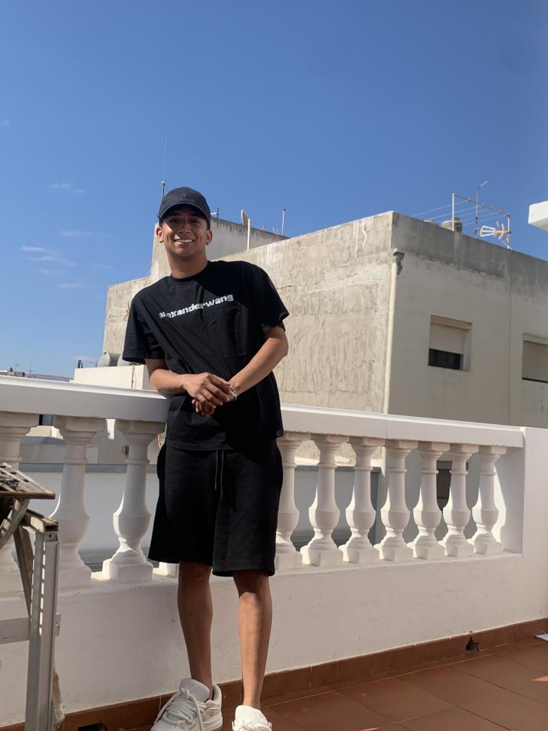 600329064: Chico busca chica en Valencia