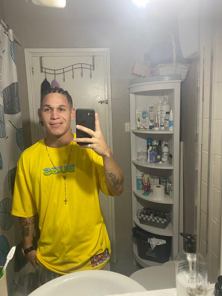 Chico busca chica en Valencia: 