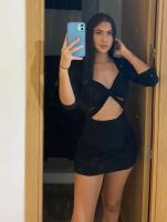 611340539: Chica busca chico en Madrid