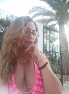 614741224: Chica busca chico en Valencia