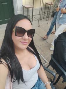 642708551: Travesti en Álava