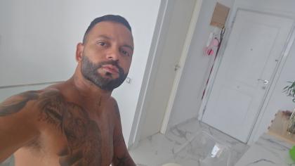 Chico busca chica en Alicante: 