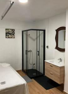 Chica busca chico en Barcelona: 