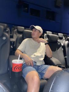 624249215: Chico busca chica en Madrid