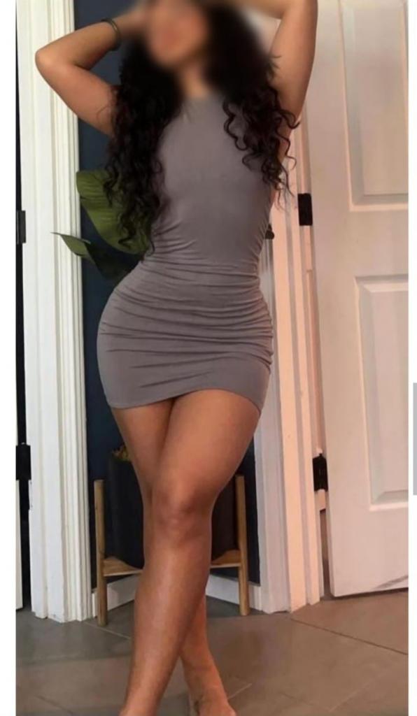 641992418: Chica busca chico en Orense