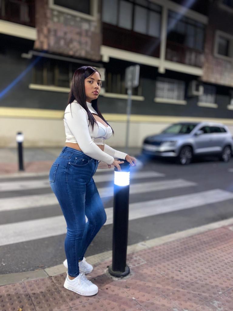 Chica busca chico en Madrid: 