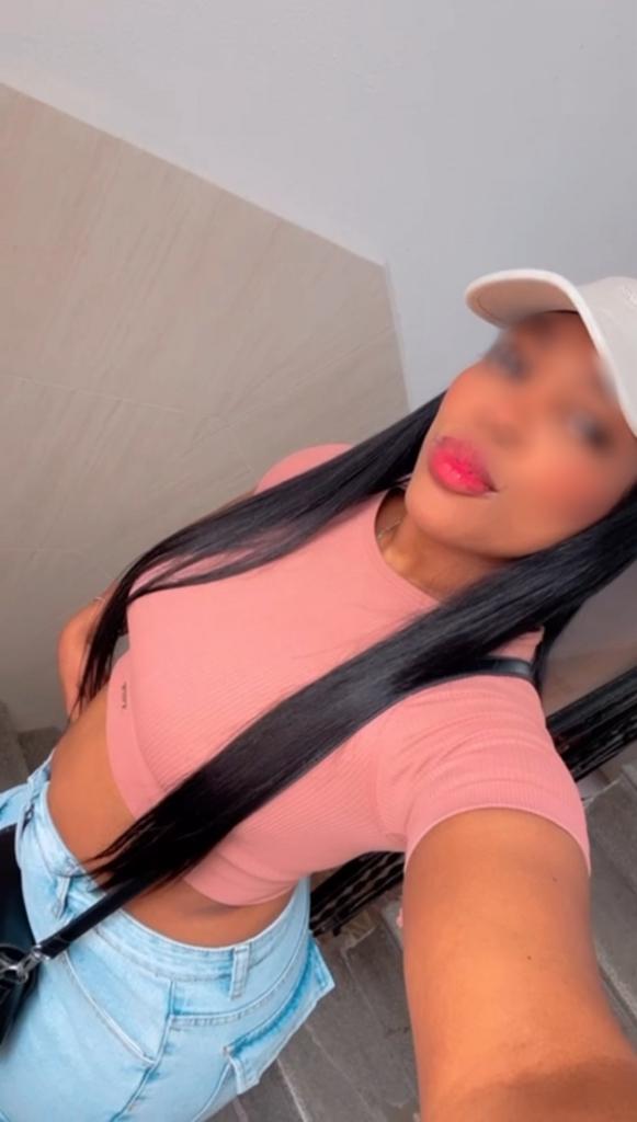 Chica busca chico en Murcia: 