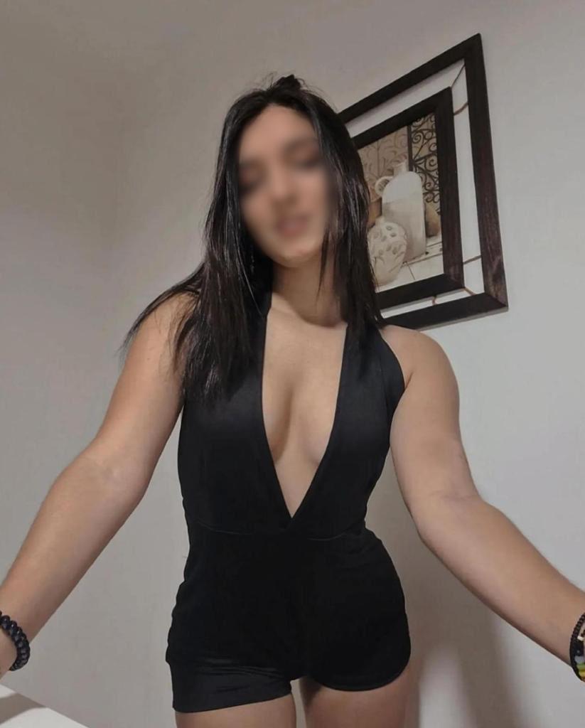 612268425: Chica busca chico en Lugo