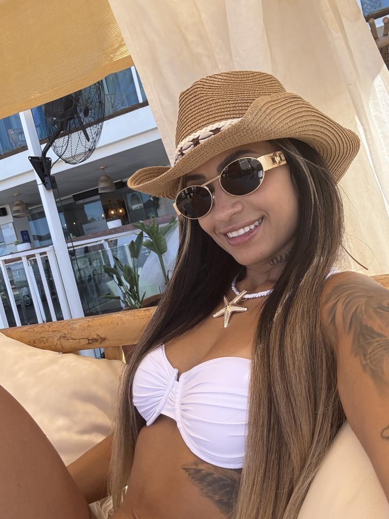 Chica busca chico en La Coruña: 