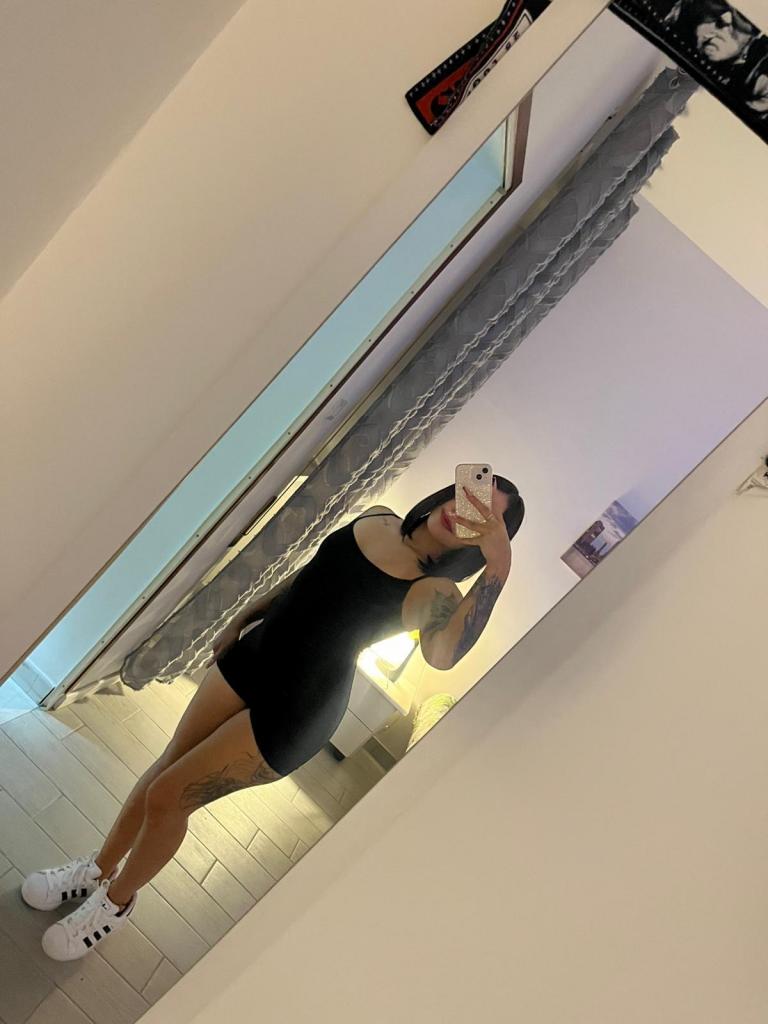 Chica busca chico en Barcelona: 