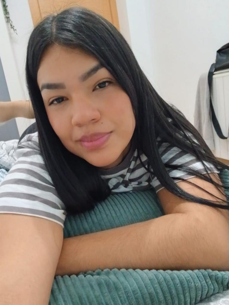 Chica busca chico en Sevilla: 