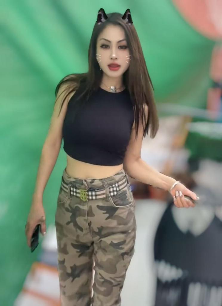 642844959: Chica busca chico en Málaga