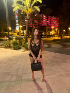 602610513: Chica busca chico en Madrid