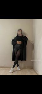 610051319: Chica busca chico en Sevilla