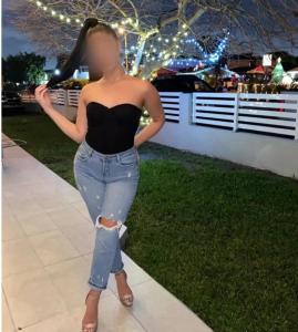 654035745: Chica busca chico en Zaragoza