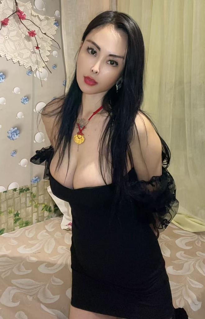 642844959: Chica busca chico en Málaga