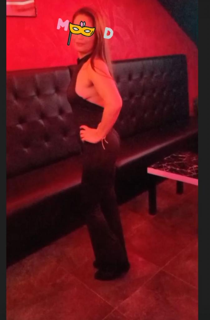 Chica busca chico en Asturias: 