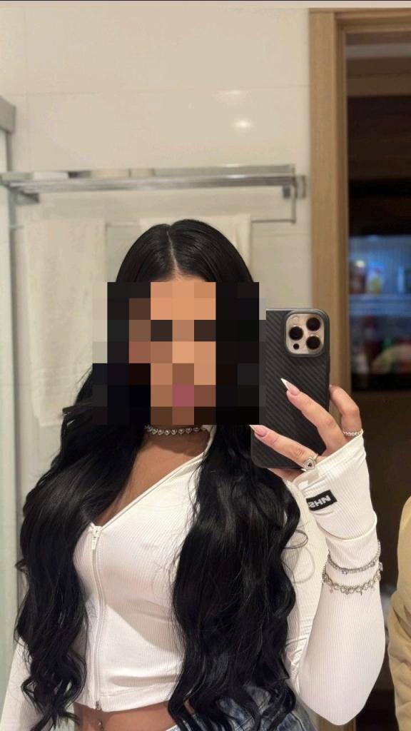 Chica busca chico en Tenerife: 