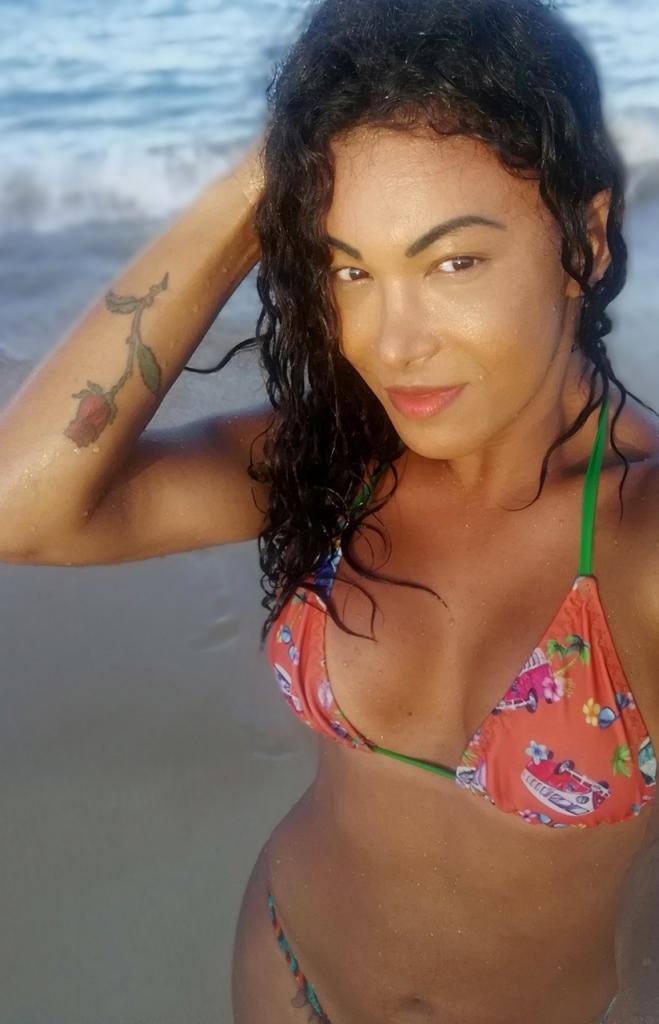 622325258: Transexual en La Coruña