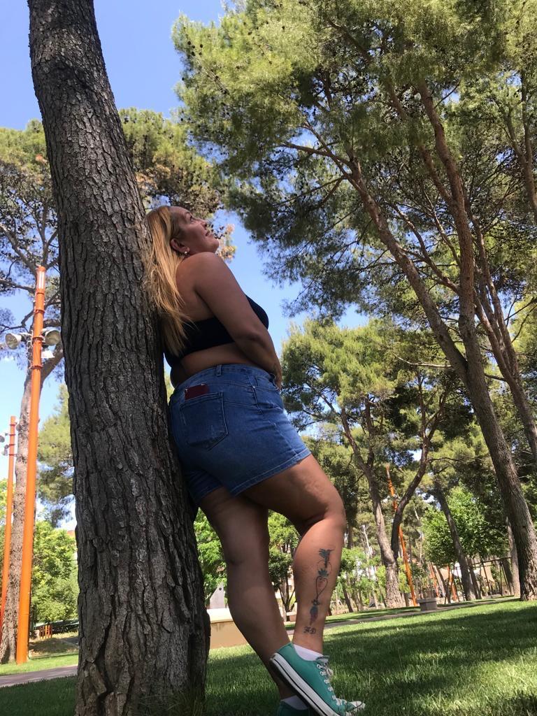 Chica busca chico en Huesca: 