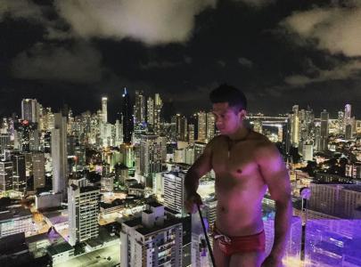 604364509: Chico busca chica en Madrid