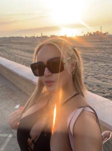 Chica busca chico en Almería: 