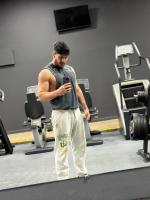 643852366: Chico busca chica en Granada