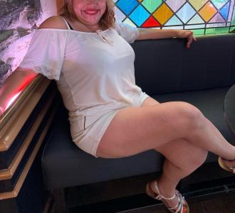 613832430: Chica busca chico en Madrid