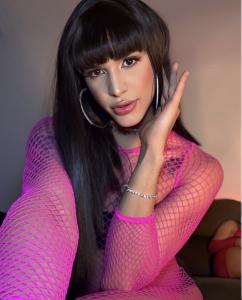 647199244: Transexual en Las Palmas