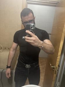 670100805: Chico busca chica en Barcelona