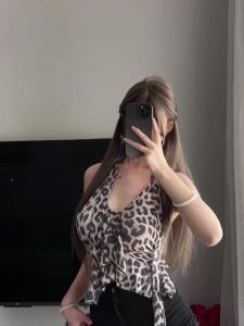688076008: Chica busca chico en Valencia