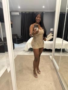 628288562: Chica busca chico en Sevilla