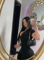 604211242: Chica busca chico en Madrid