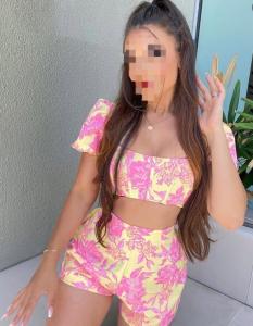 614541868: Chica busca chico en Gerona