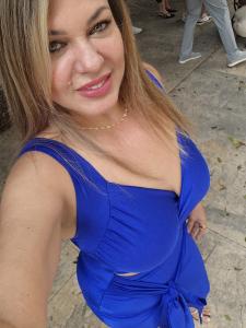 613752646: Chica busca chico en Valencia