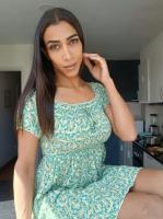 641466821: Chica busca chico en La Coruña