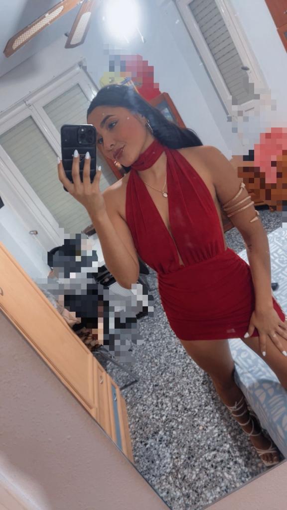 Chica busca chico en Almería: 