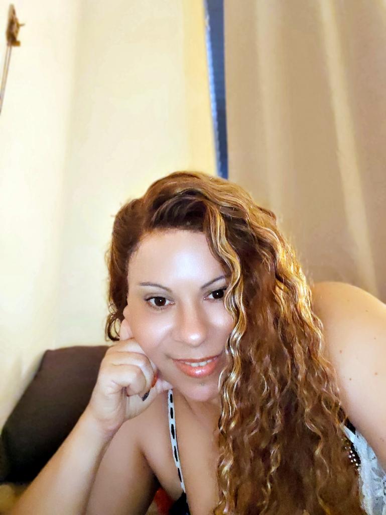 Chica busca chico en Tenerife: Chica busca chico