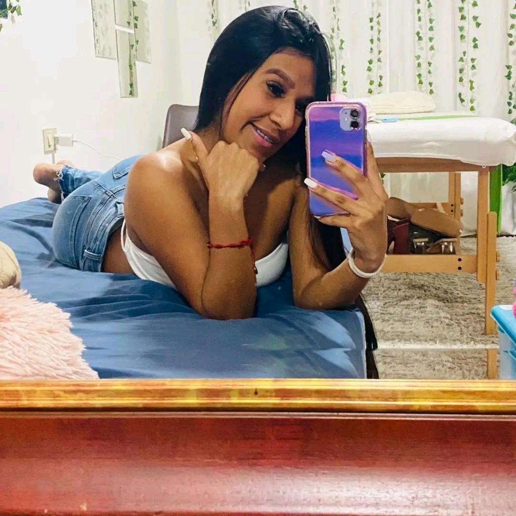 Chica busca chico en La Coruña: 