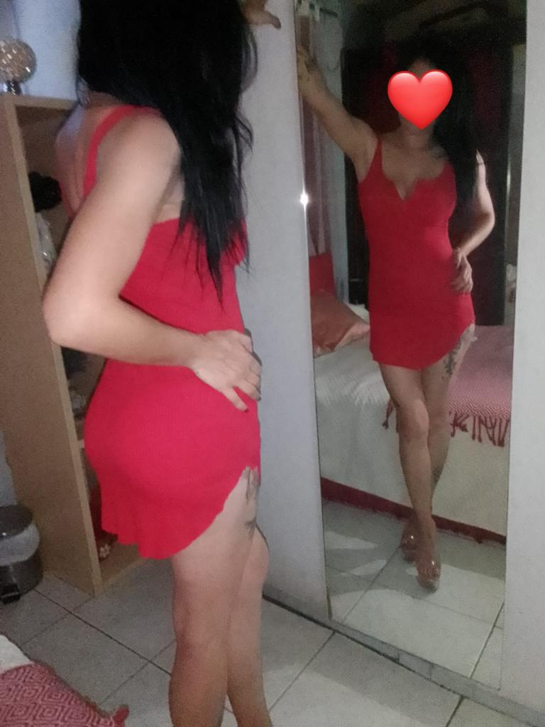 Chica busca chico en Almería: 