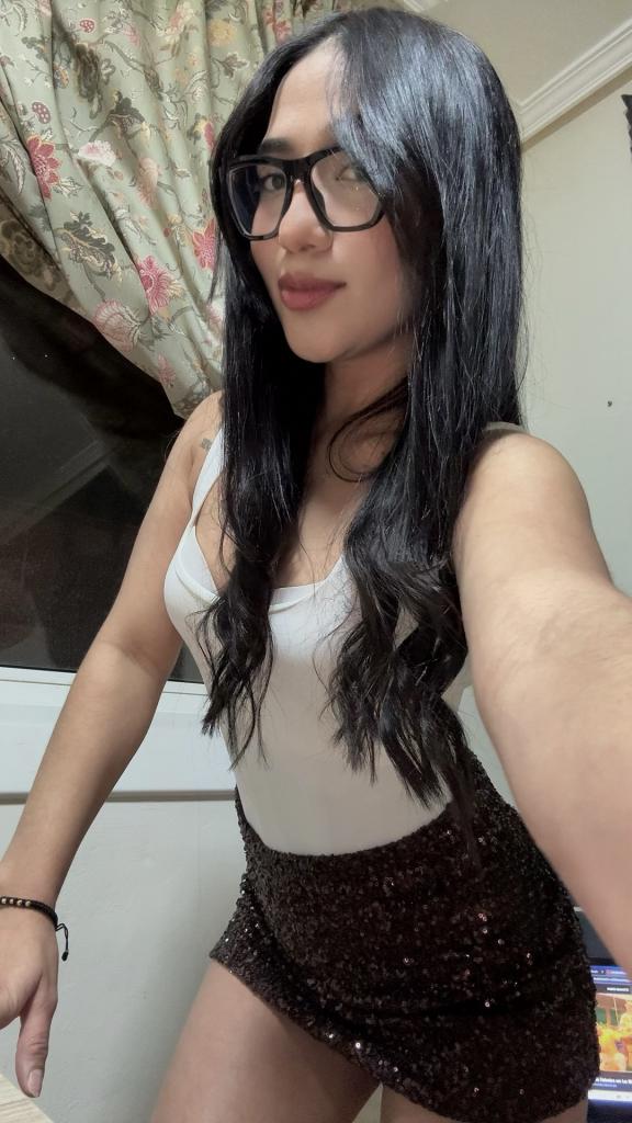 Chica busca chico en Tarragona: Chica busca chico