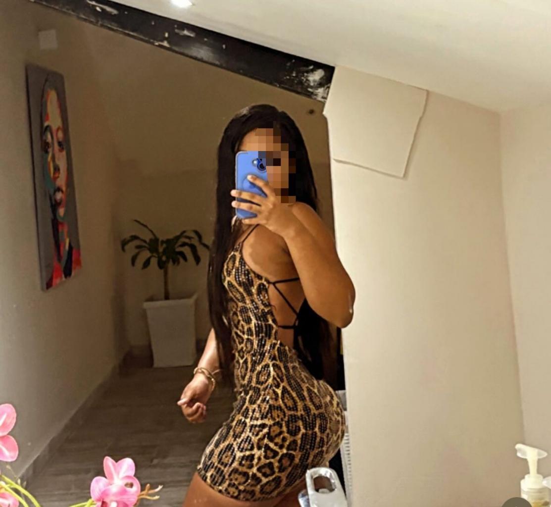 Chica busca chico en Sevilla: Chica busca chico