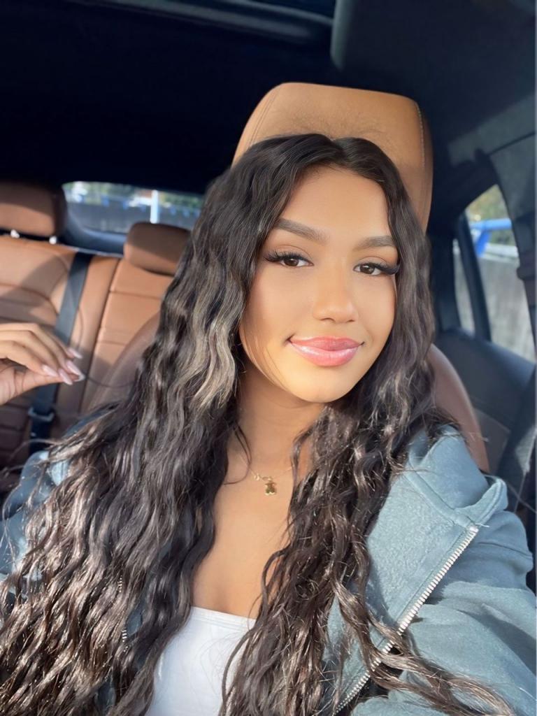 Chica busca chico en Sevilla: 