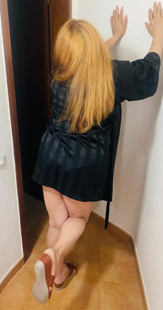 633873316: Chica busca chico en Madrid
