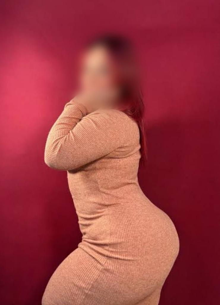 631322953: Chica busca chico en Huesca