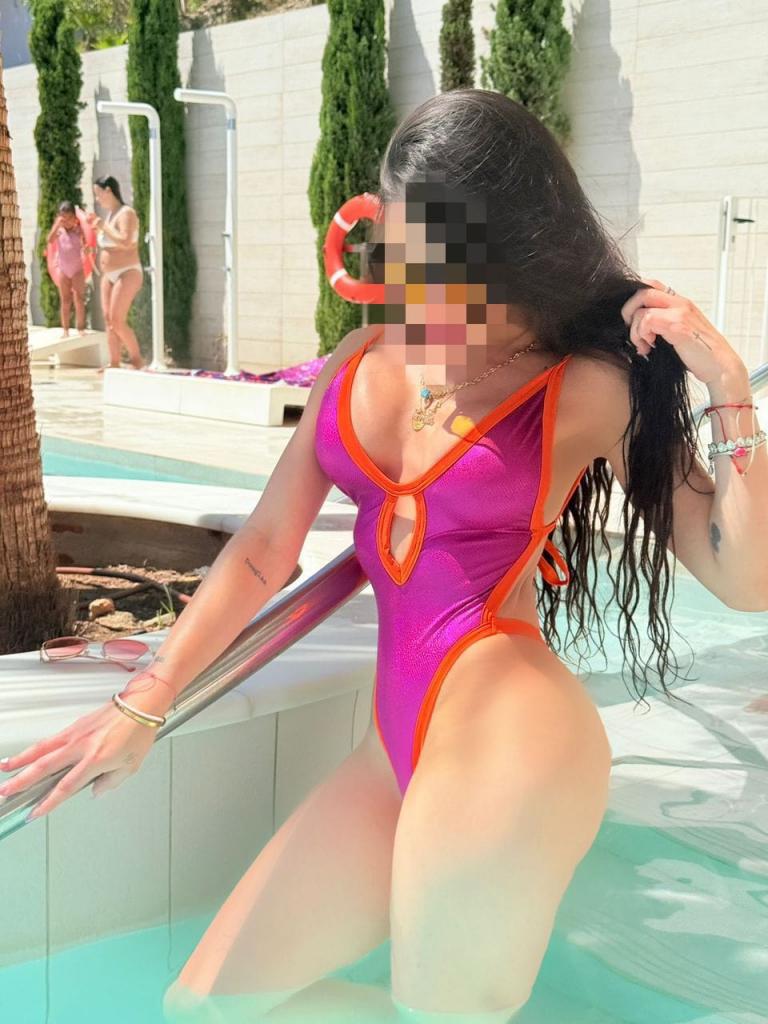 Chica busca chico en Barcelona: 