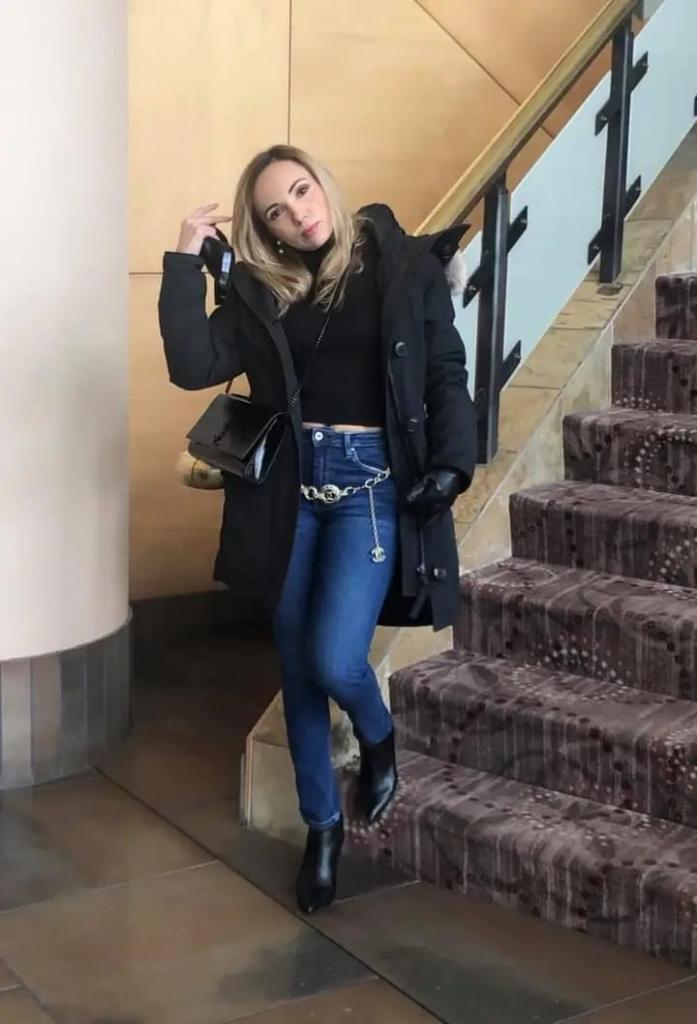 602587724: Chica busca chico en Cantabria