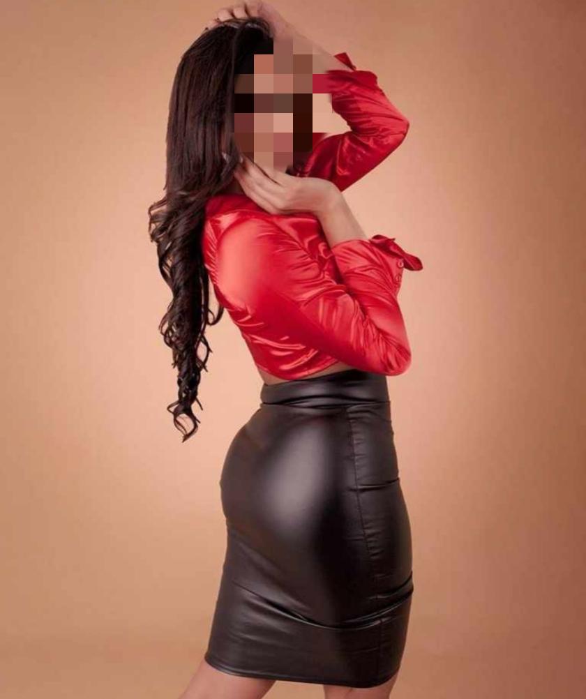 Chica busca chico en Orense: 